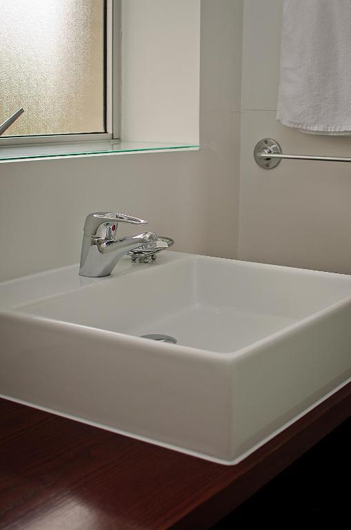 Panorama Court 3*